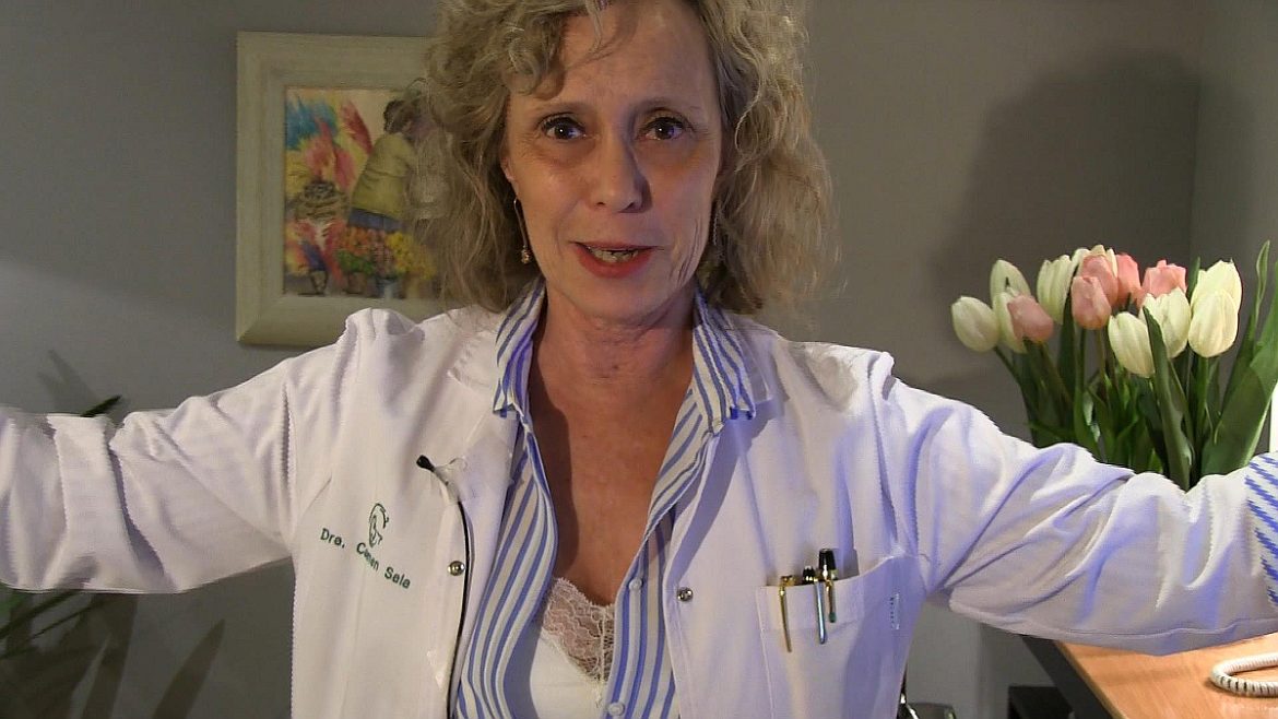 La doctora Carmen Sala Salmerón, especialista en salud y calidad de vida de las mujeres en la Clínica Gine-3 de la Ciudad Condal.