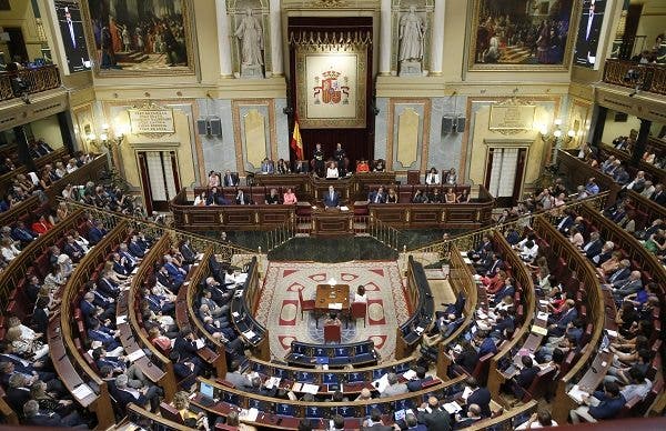 Congreso de los Diputados: Muchos resfriados en legislaturas de infarto