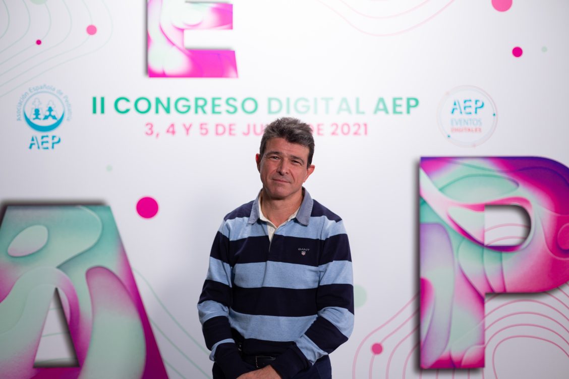 presidente asociación pediatría