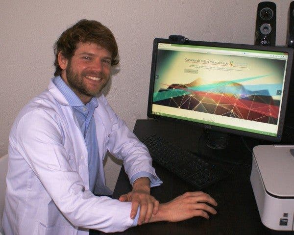 H. Medrano, neurólogo creador de un proyecto para compartir información médica