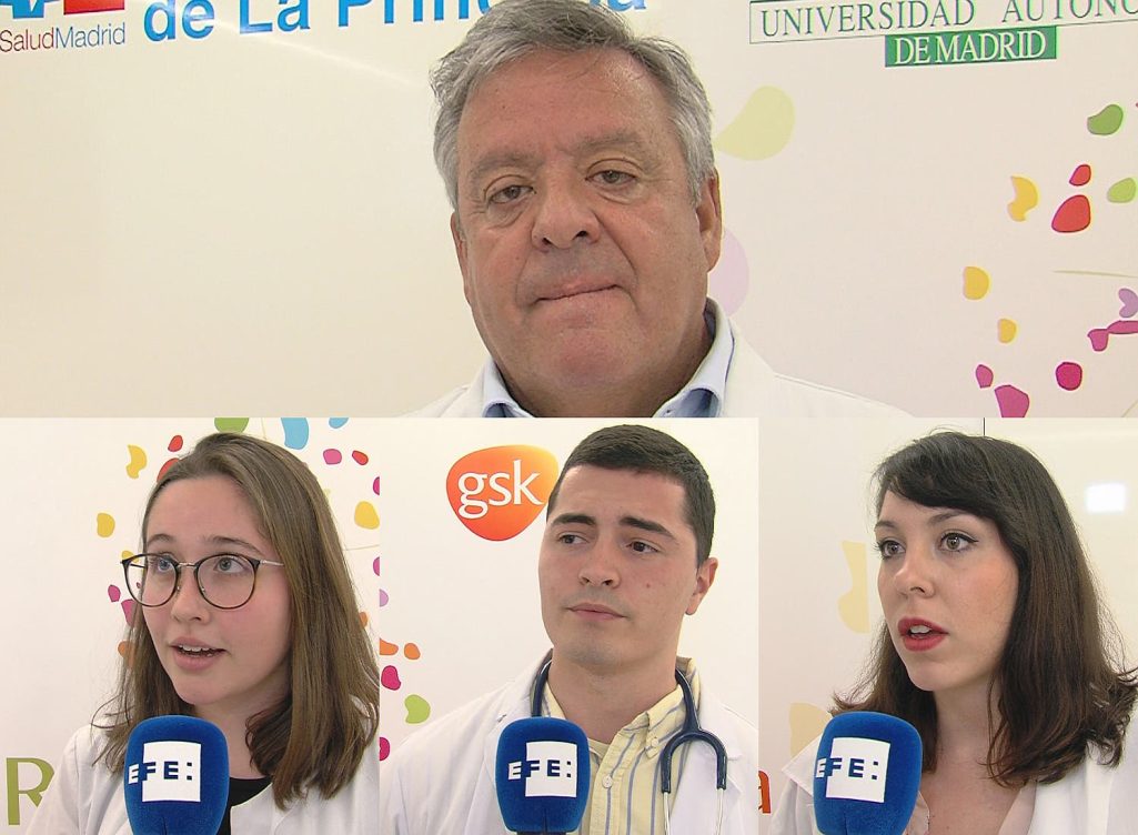 El Dr. Julio Ancochea acompañado de l@s estudiantes Eva Fernández, Gonzalo Gálvez y Carmen Muñoz, de la UAM-La Princesa