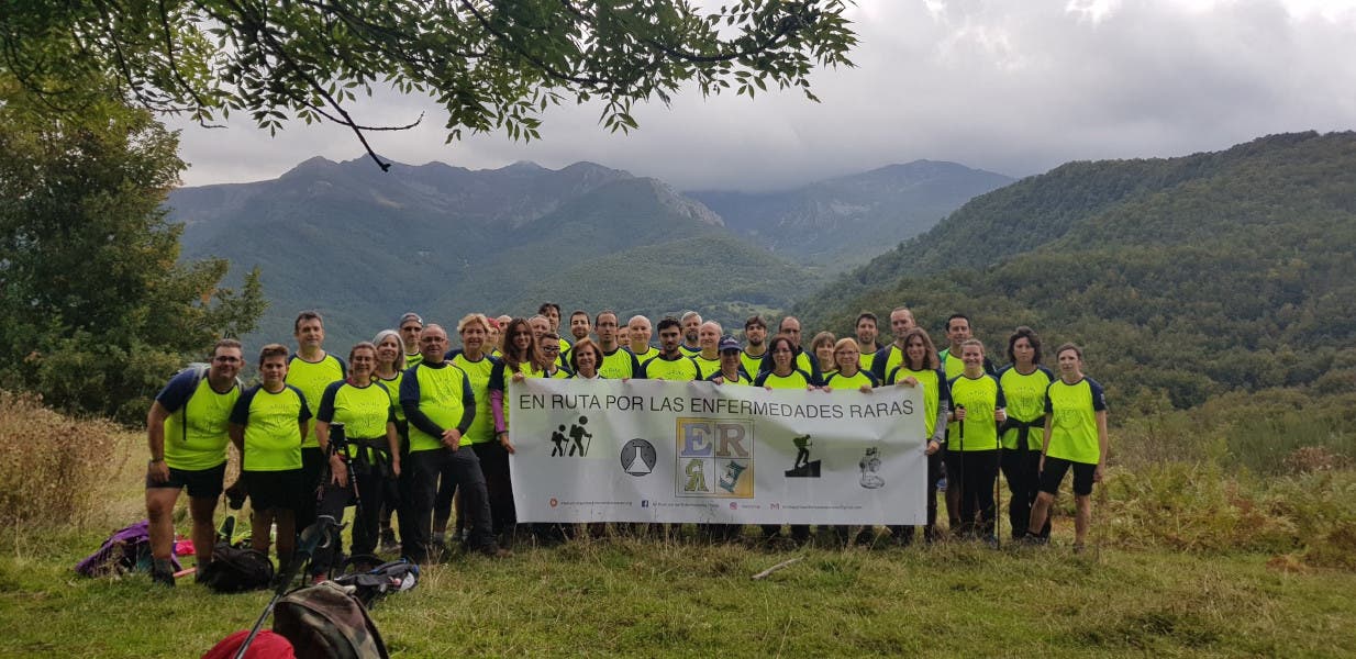 enfermedades raras, síndrome CHARGE, profesional, pandemia, covid, tratamiento, diagnóstico, campaña, en ruta, protesta