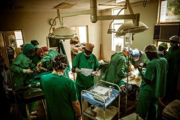 El proyecto de cirugía en Turkana, galardonado por la Universidad Rey Juan Carlos I