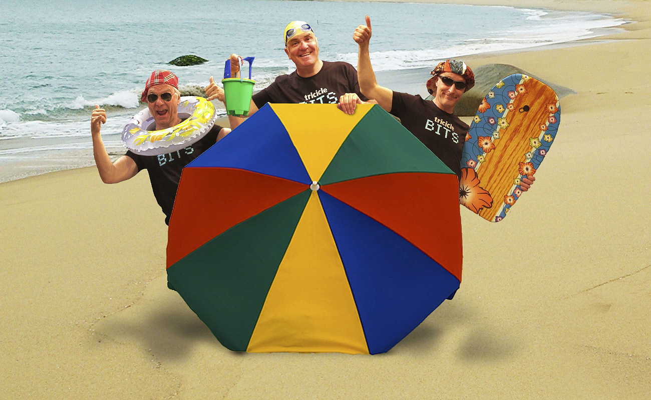 Un día de playa para Tricicle.