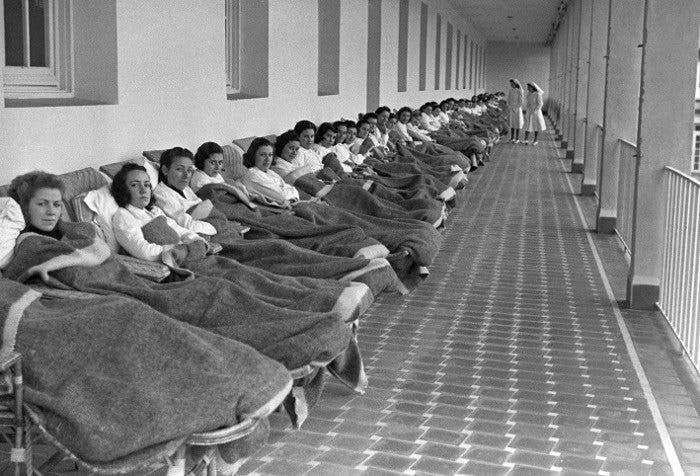 Un sanatorio antituberculoso en 1943