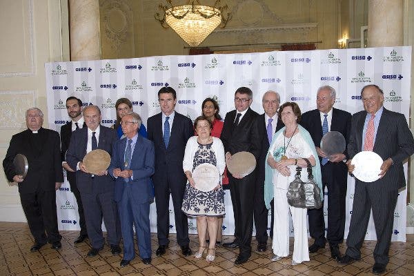 Los galardonados con los Premios Nacionales de Gastronomía posan juntos. Efesalud.com