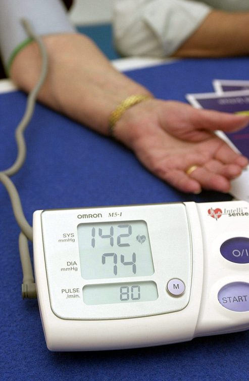 Sanidad retira más de un centenar de medicamentos contra la hipertensión