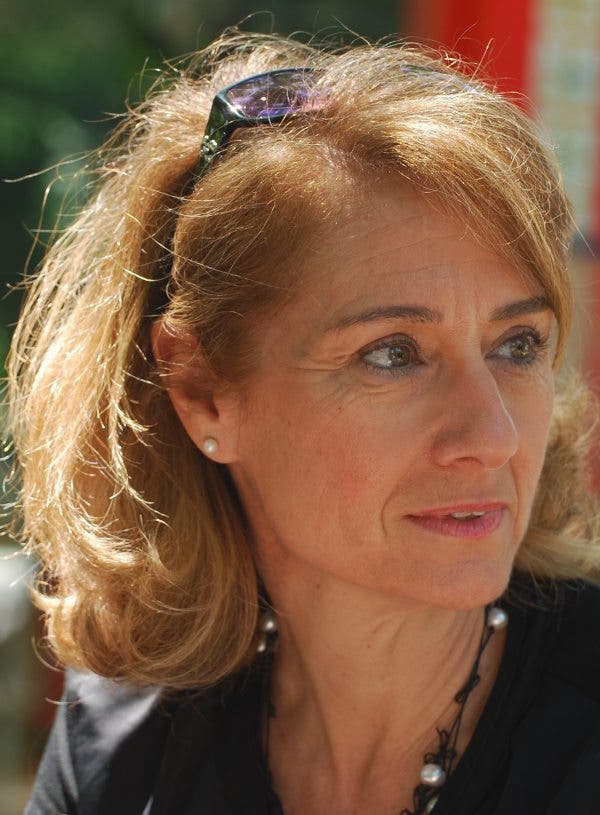 Primer plano de Pilar Sánchez, psicóloga del Grupo Luria. Efesalud.com