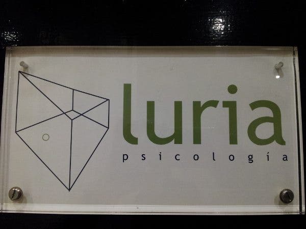 Logotipo del Grupo de Psicología Luria. Efesalud.com