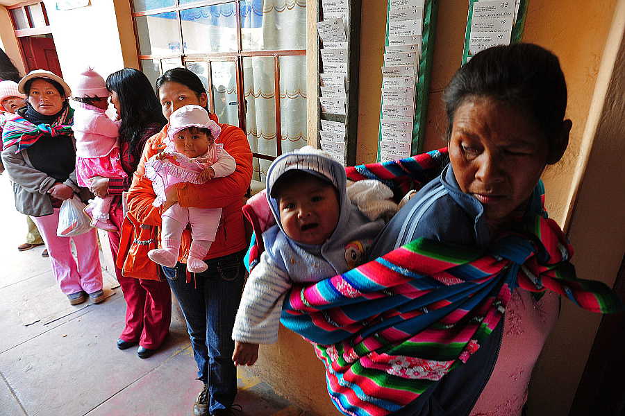 Perú inmunizará a medio millón de niñ@s menores de 5 años contra enfermedades