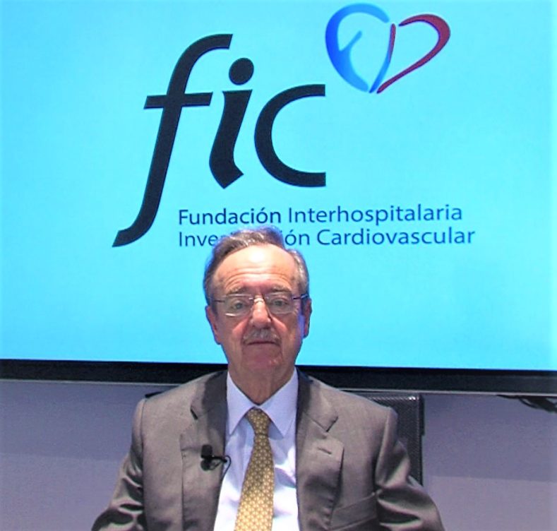 El Dr. Carlos Macaya presenta el Noticiero del Corazón