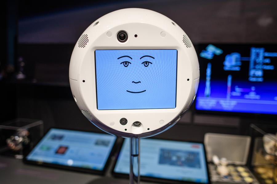 asistentes de voz soledad no deseada