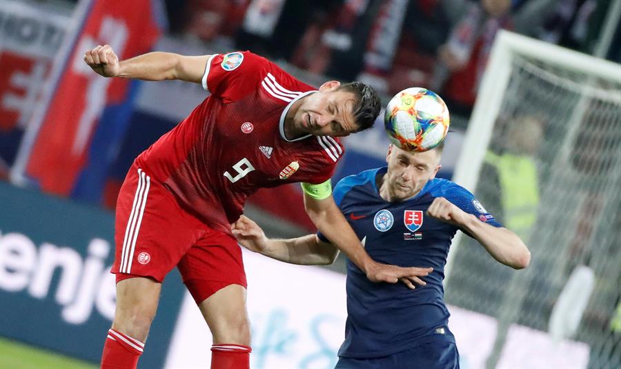 golpes cabeza futbolistas