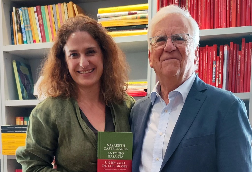 Nazareth Castellanos y Antonio Basanta.